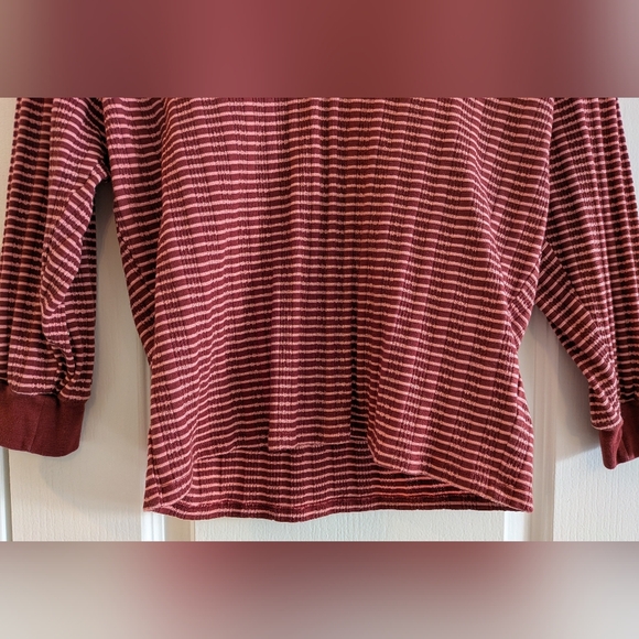Anthropologie Hannah Pink Red Striped Knit Textured V-Neck Thermal Shirt Size S - Picture 5 of 15